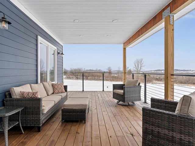 302 Matthews Meadow, Ferrisburgh, VT 05456