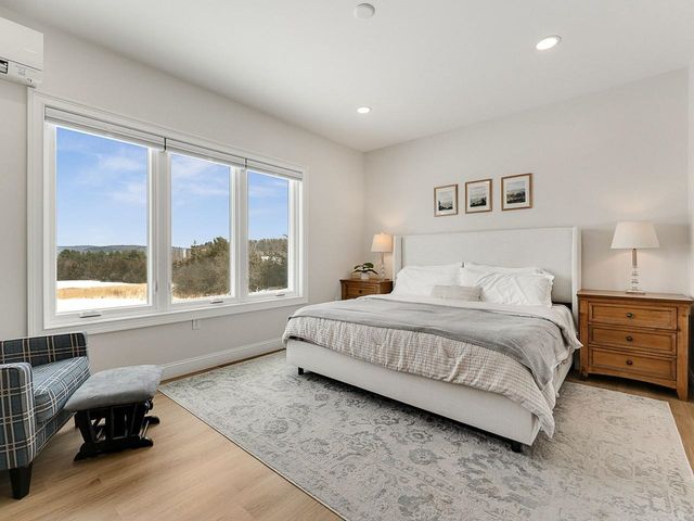 302 Matthews Meadow, Ferrisburgh, VT 05456