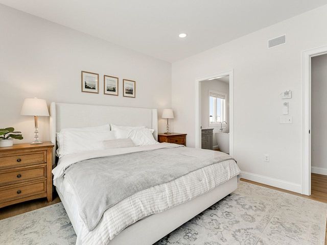 302 Matthews Meadow, Ferrisburgh, VT 05456