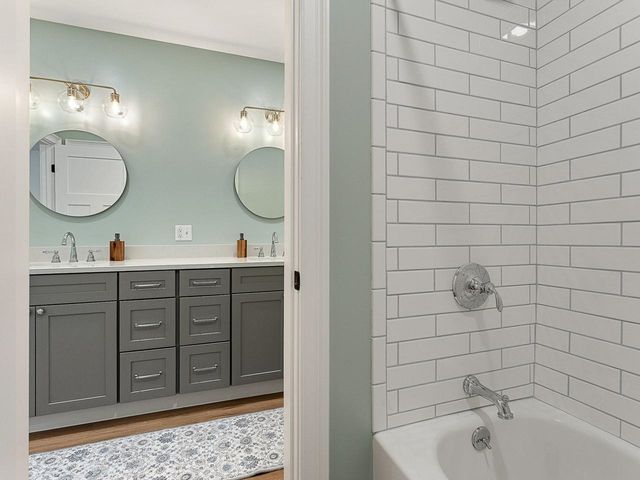 302 Matthews Meadow, Ferrisburgh, VT 05456