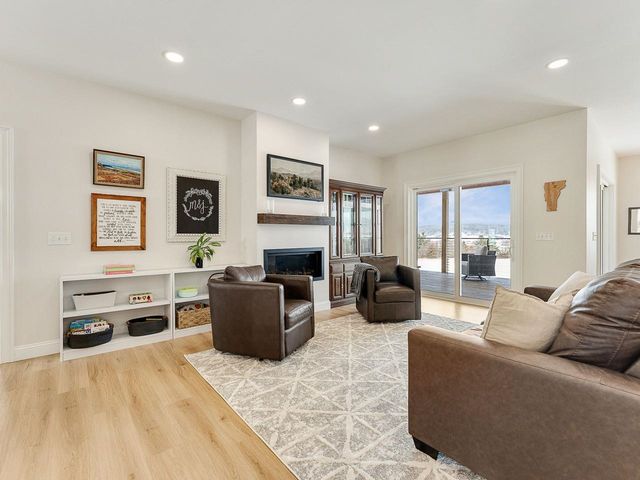 302 Matthews Meadow, Ferrisburgh, VT 05456