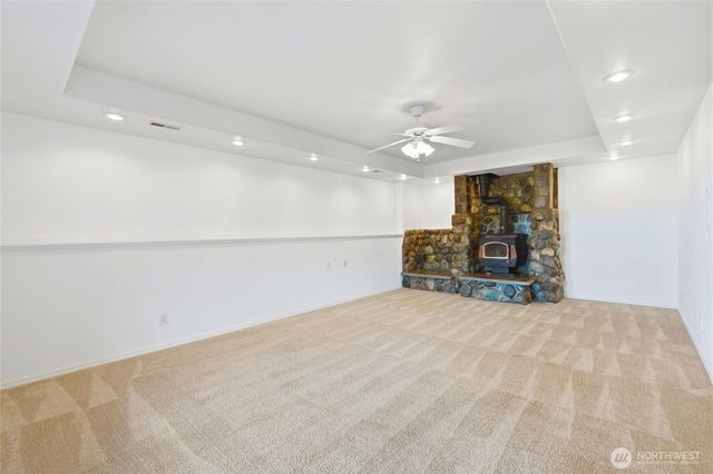 2198 Aurora Court, Oak Harbor, WA 98277