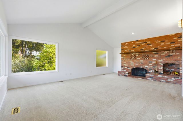 2198 Aurora Court, Oak Harbor, WA 98277