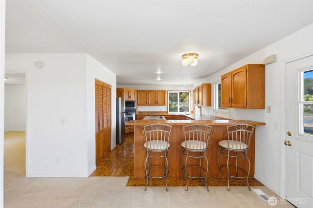 2198 Aurora Court, Oak Harbor, WA 98277