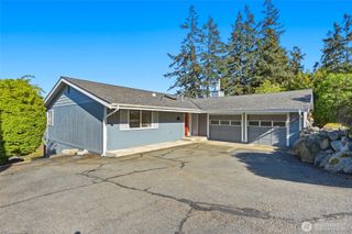 2198 Aurora Court, Oak Harbor, WA 98277