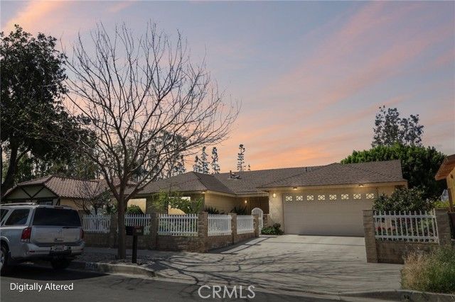 7815 Vassar, Canoga Park (los Angeles), CA 91304