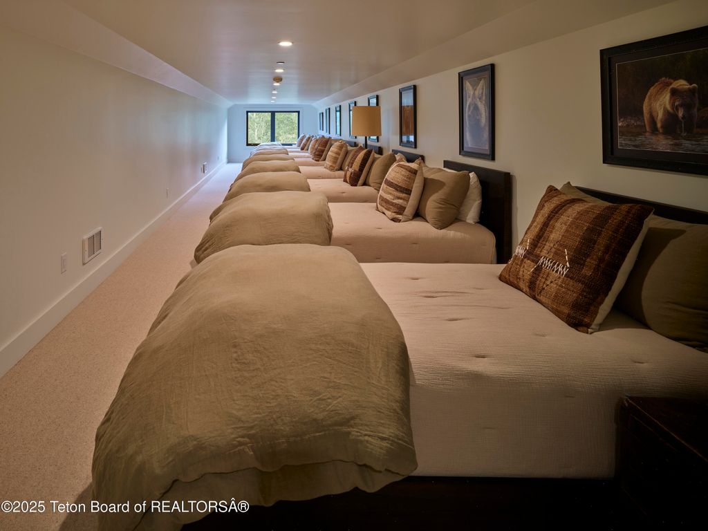 5060 W EAGLE Road, Wilson, WY 83014 photo 20