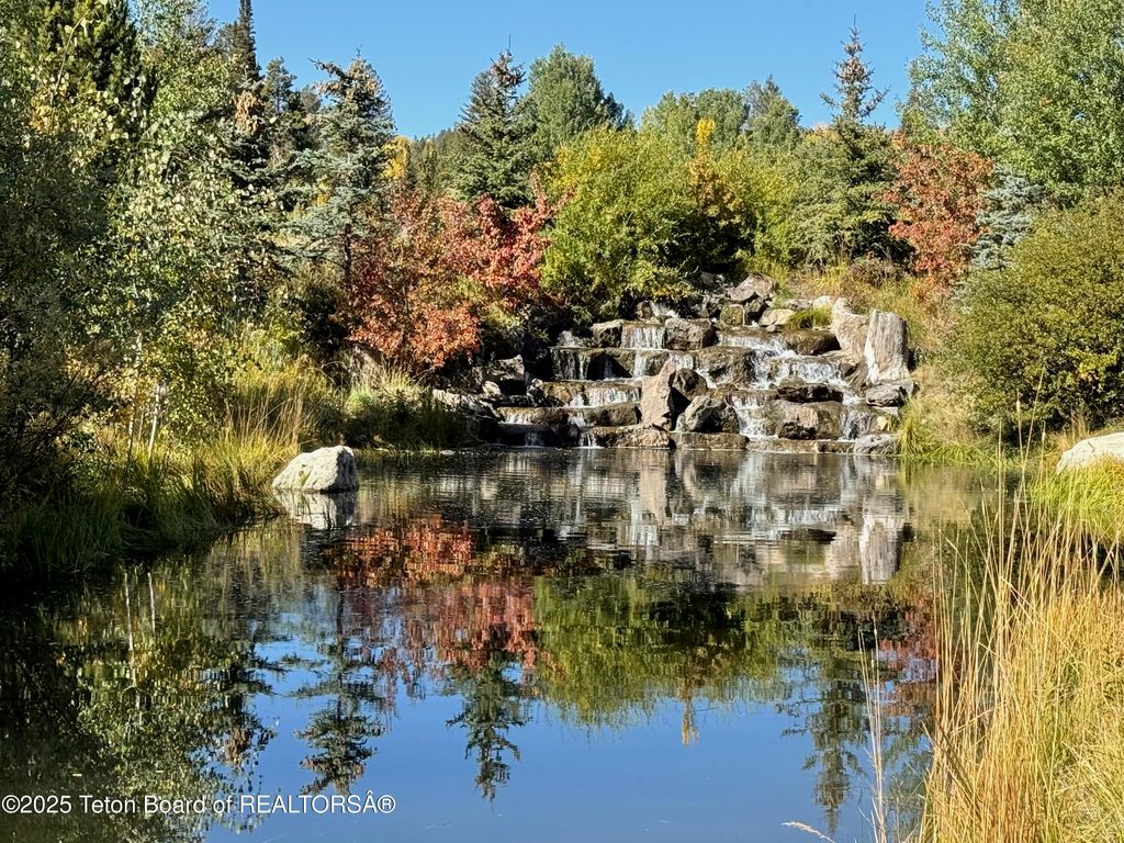 5060 W EAGLE Road, Wilson, WY 83014 photo 23