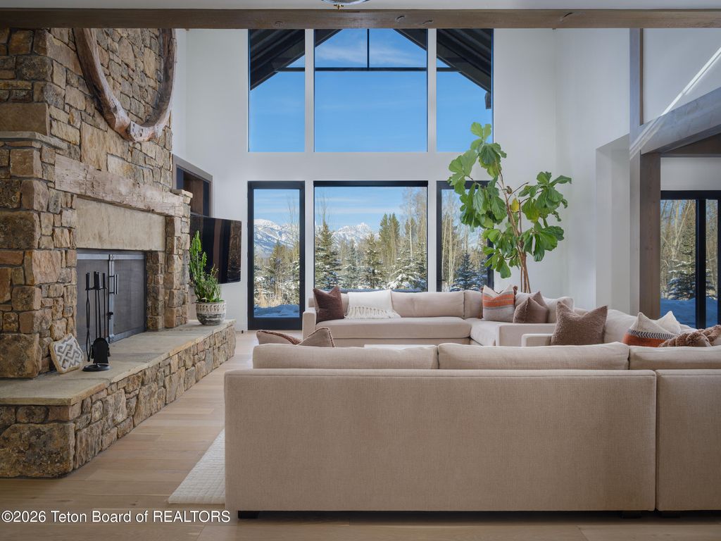 5060 W EAGLE Road, Wilson, WY 83014 photo 8