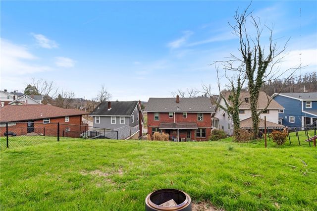 135 IVORY AVE, Summer Hill, PA 15214