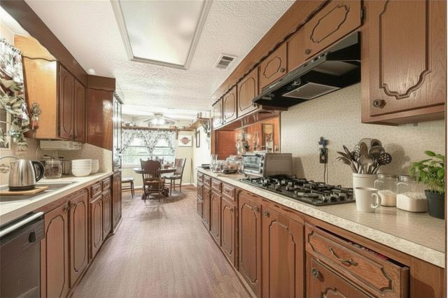 262 Magnolia Road, Woodbranch, TX 77357