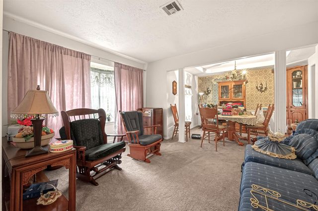 262 Magnolia Road, Woodbranch, TX 77357