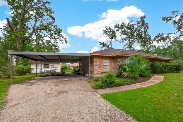 262 Magnolia Road, Woodbranch, TX 77357