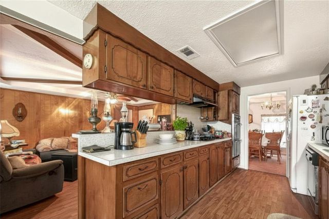 262 Magnolia Road, Woodbranch, TX 77357