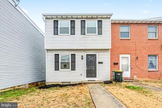 717 E WALNUT ST, Lancaster, PA 17602