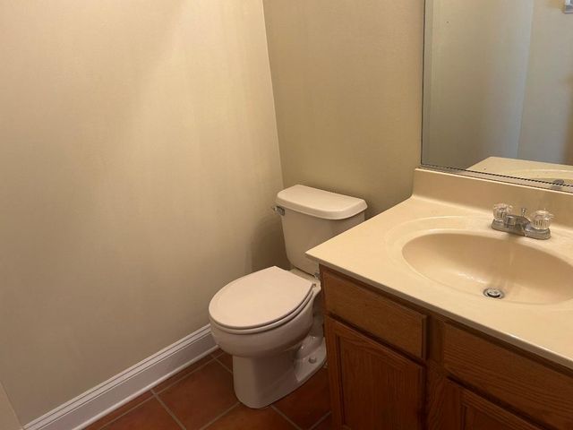 3184 Impressions Drive 3184, Lake In The Hills, IL 60156