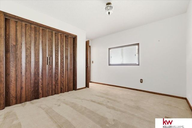 11006 Mill Road, Louisville, NE 68037