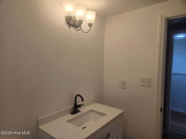124 Aleo Ninth Avenue, Rockingham, NC 28379