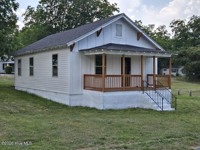 124 Aleo Ninth Avenue, Rockingham, NC 28379