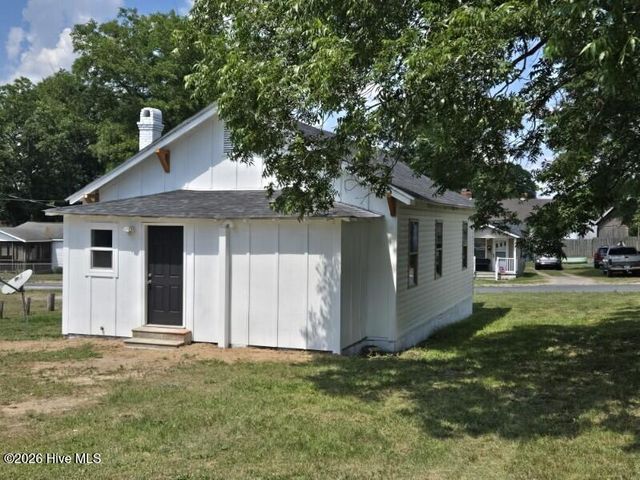 124 Aleo Ninth Avenue, Rockingham, NC 28379