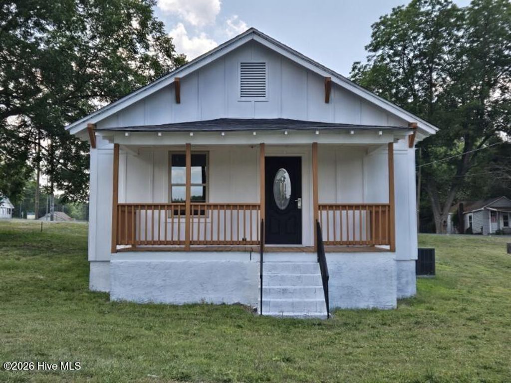 124 Aleo Ninth Avenue, Rockingham, NC 28379