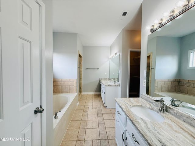 12632 River Bend Drive, Olive Branch, MS 38654