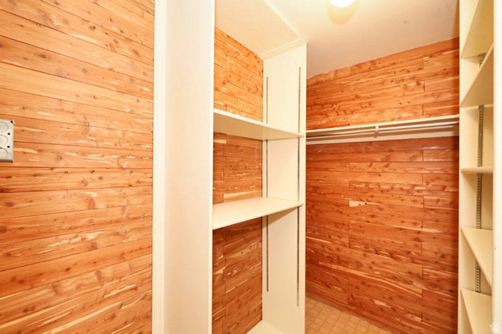 Image 59 of property listing at 80 N 1200 E, Orem, UT 84097