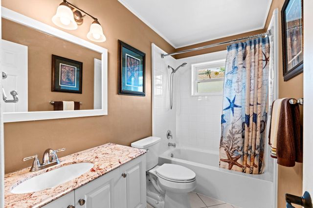 986 Cherry Lane, Wellington, FL 33414