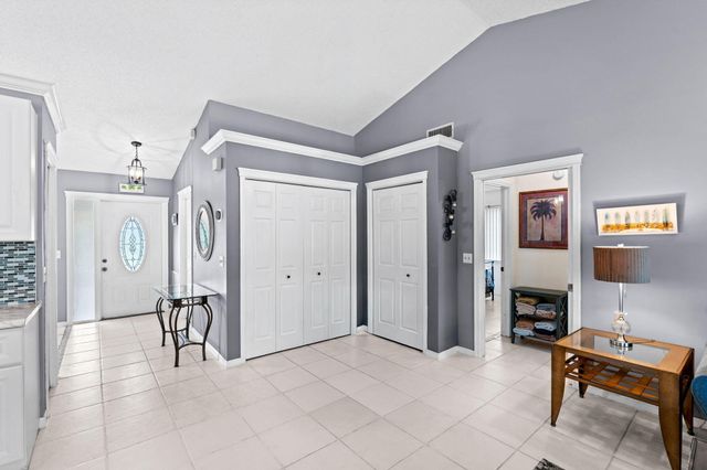 986 Cherry Lane, Wellington, FL 33414