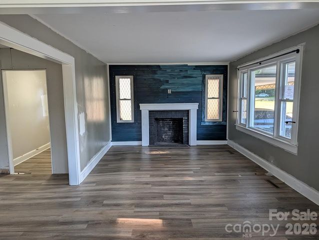 1903 Lynnwood Drive, Statesville, NC 28677