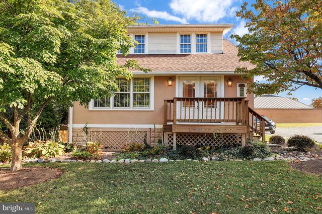 1 MONTGOMERY AVE, Gaithersburg, MD 20877