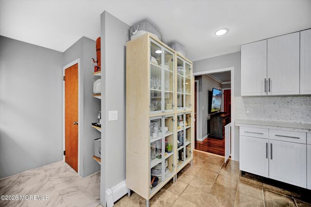 206 Cassville Road, Jackson, NJ 08527