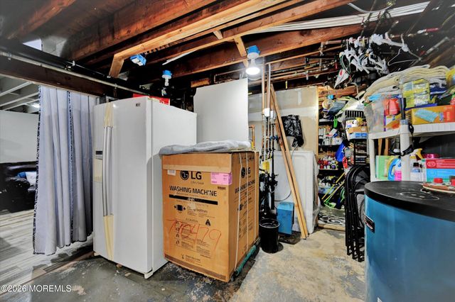 206 Cassville Road, Jackson, NJ 08527