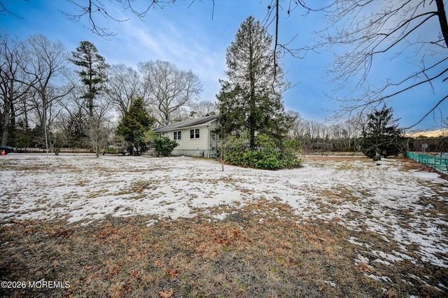 206 Cassville Road, Jackson, NJ 08527