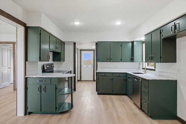 2942 FM 859, Edgewood, TX 75117