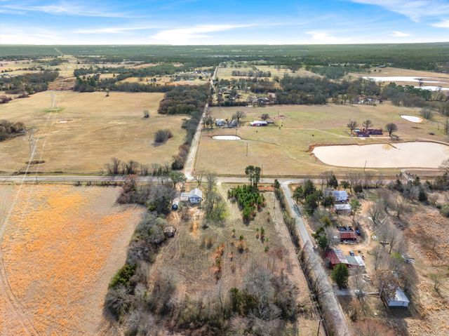 2942 FM 859, Edgewood, TX 75117