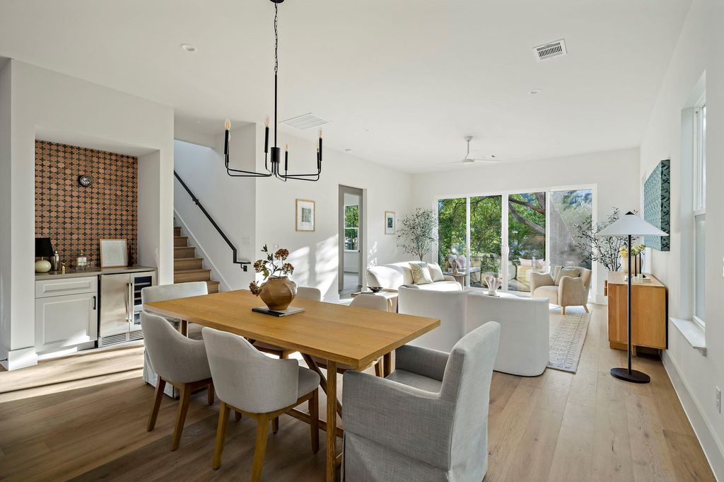 1406 Cometa ST 2, Austin, TX 78721