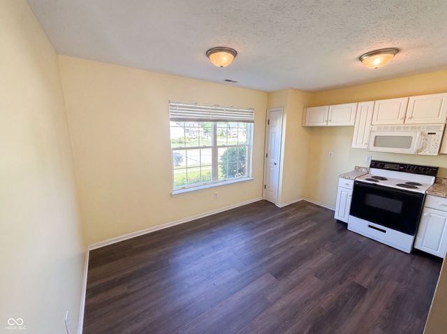 2709 Lucas Drive, Westfield, IN 46074
