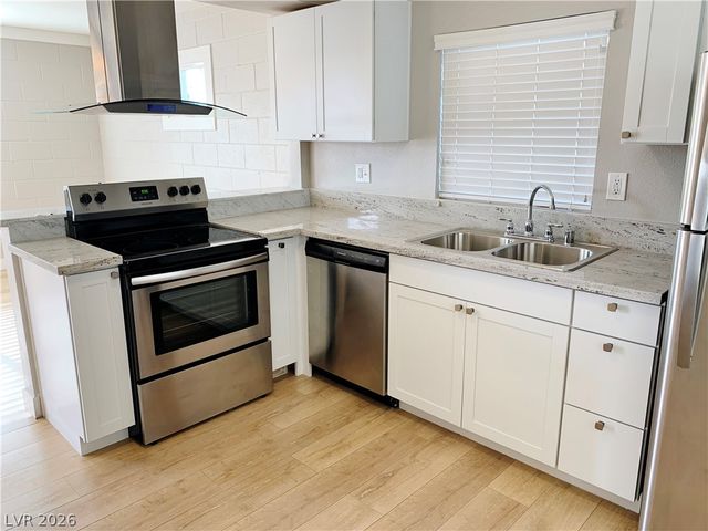 316 11 Street 4, Las Vegas, NV 89101