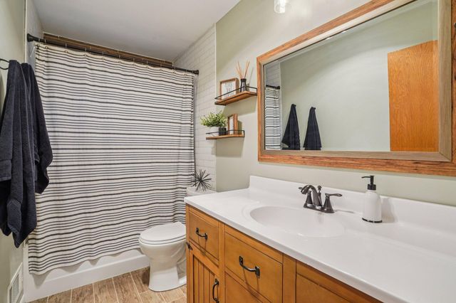 2676 Riviera Drive S, White Bear Lake, MN 55110