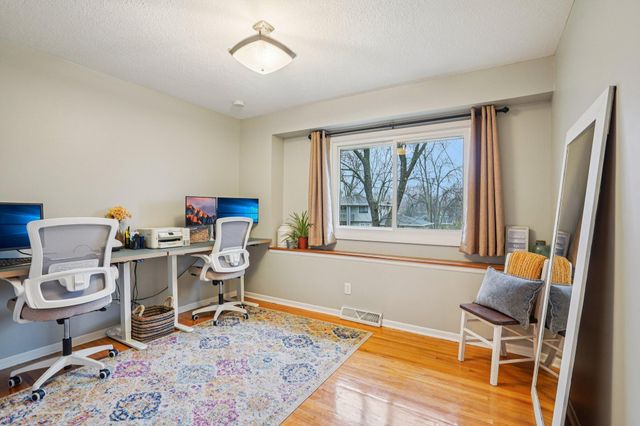 2676 Riviera Drive S, White Bear Lake, MN 55110