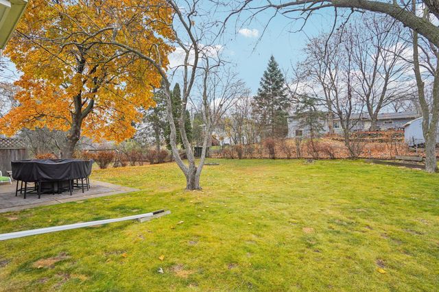 2676 Riviera Drive S, White Bear Lake, MN 55110