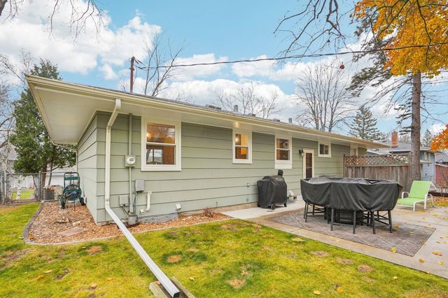 2676 Riviera Drive S, White Bear Lake, MN 55110