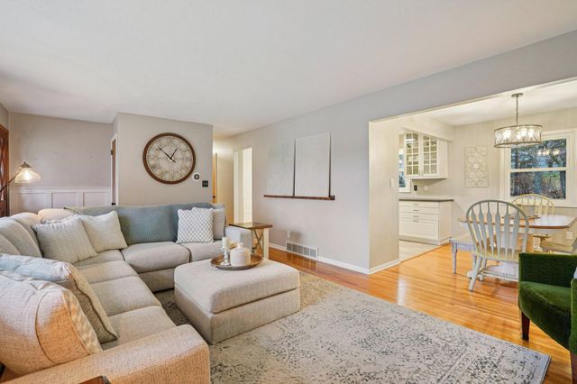 2676 Riviera Drive S, White Bear Lake, MN 55110