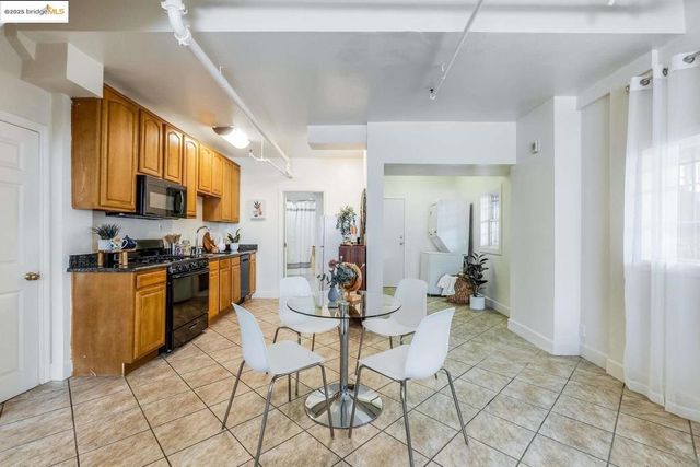 2842 Adeline ST 6, Oakland, CA 94608