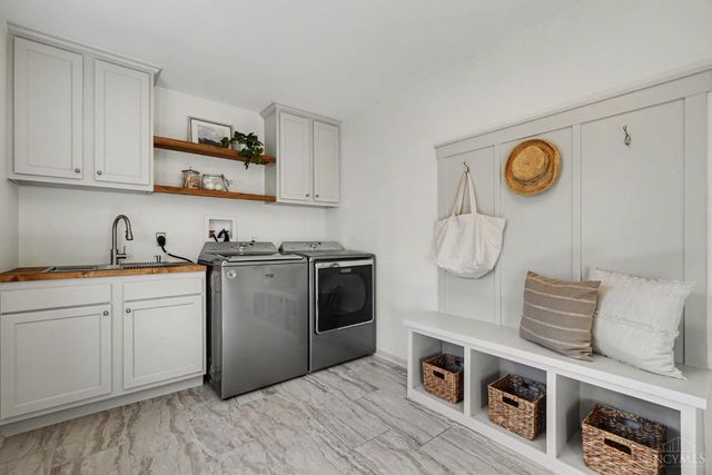 6186 S Shadow Hill, Loveland, OH 45140