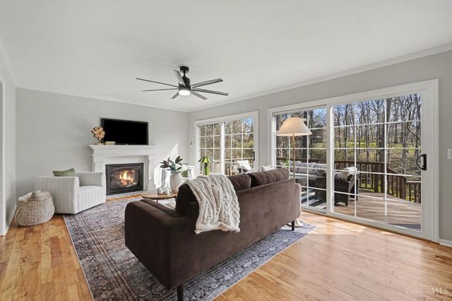 6186 S Shadow Hill, Loveland, OH 45140