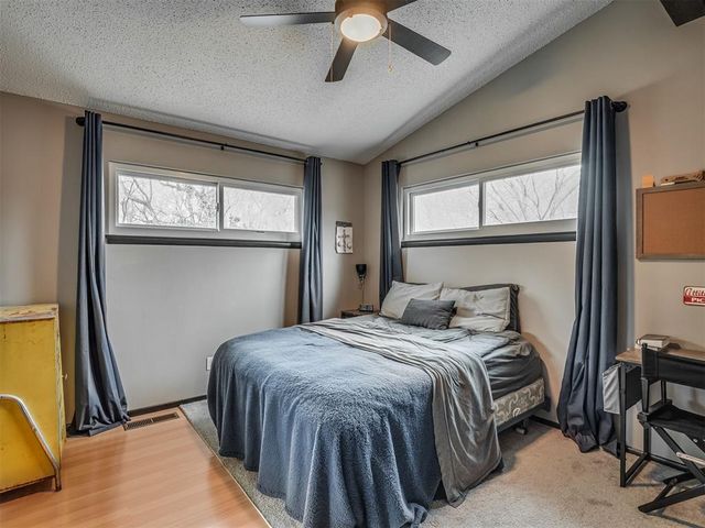 741 Kingston Drive, Yukon, OK 73099