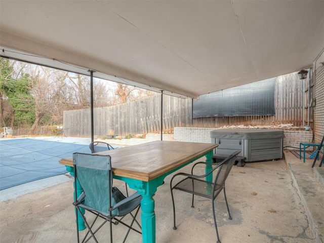 741 Kingston Drive, Yukon, OK 73099