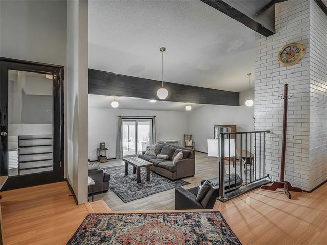 741 Kingston Drive, Yukon, OK 73099